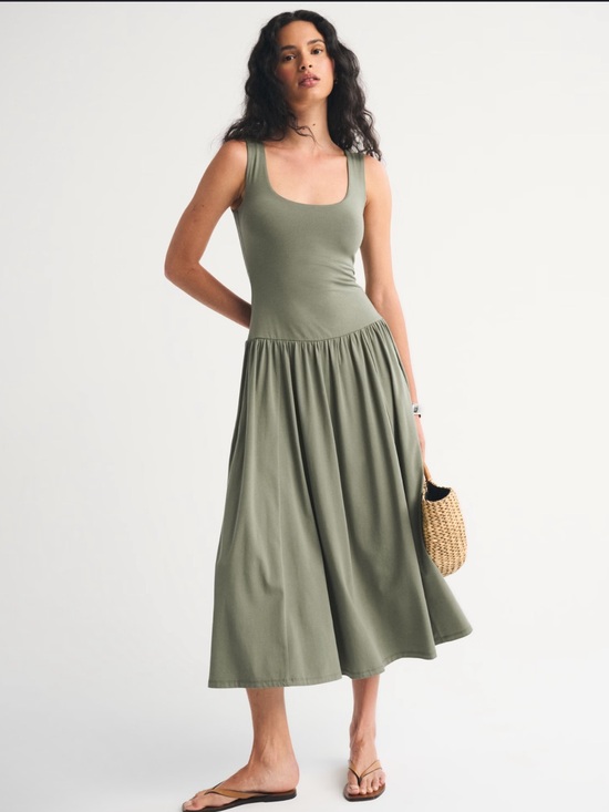 Abercrombie & Fitch Dresses & Skirts - Abercrombie & fitch Bra-Free 2-in-1 Reversible Knit Maxi Dress